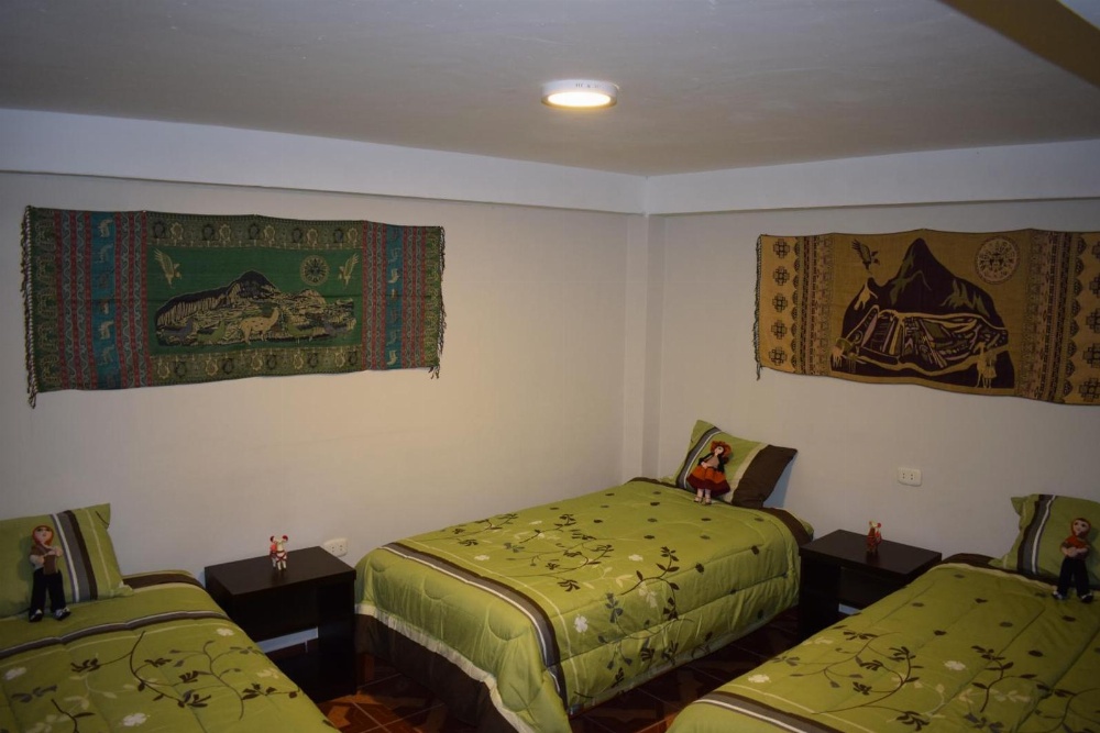 Ruinas View Main image